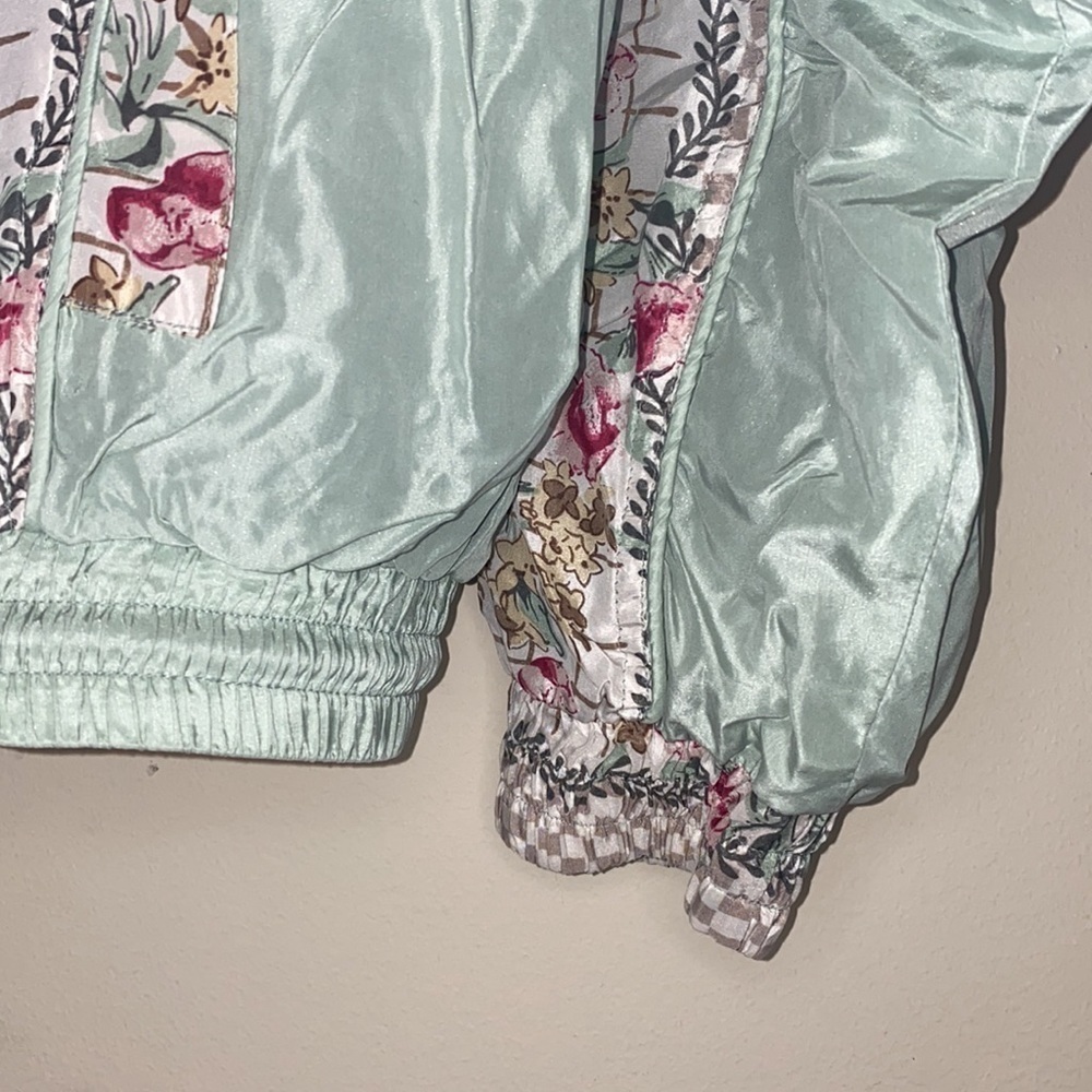 VINTAGE Hunt Club Light Green Floral Jacket 100% Silk Size Large - Picture 6 of 11
